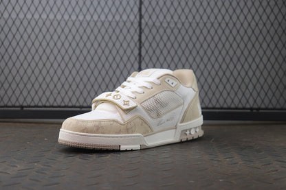 Louis Vuit* Trainer 'cream'