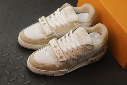 Louis Vuit* Trainer 'cream'