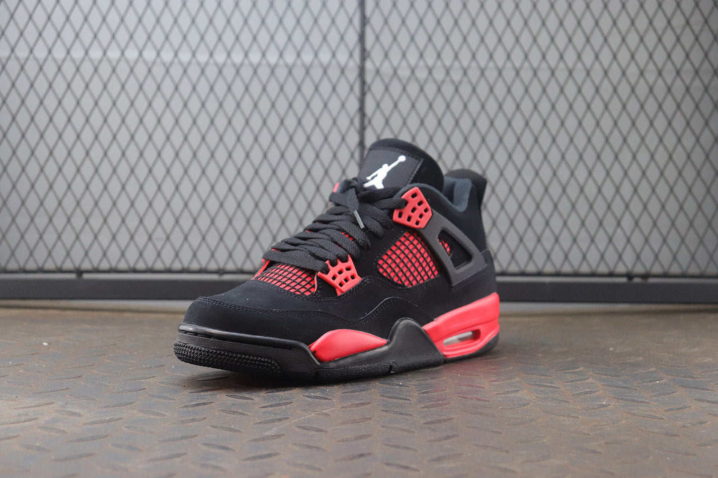 Air Jordan 4 “Red Thunder”