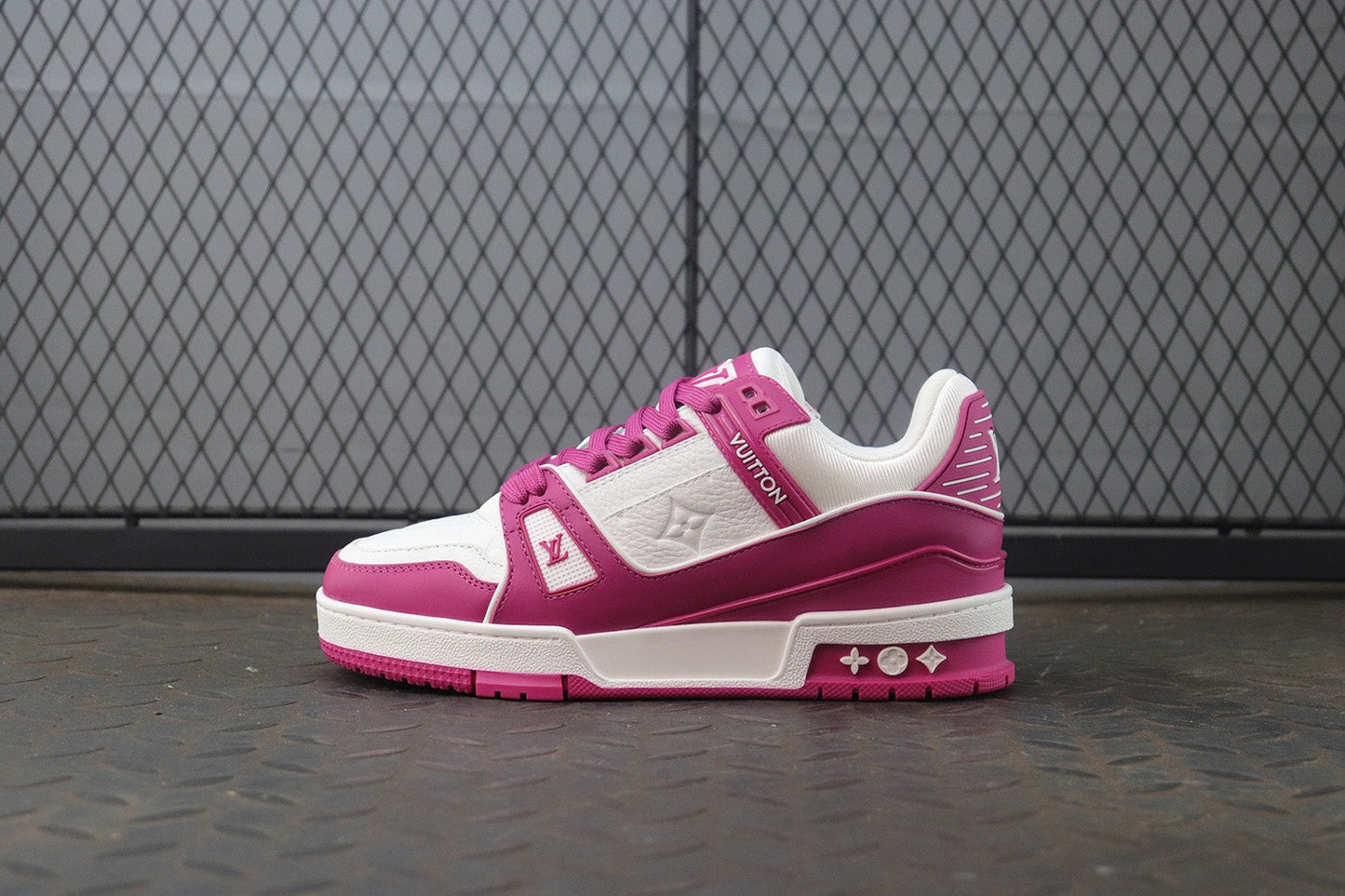 Louis Vuit* Trainer 'pink'